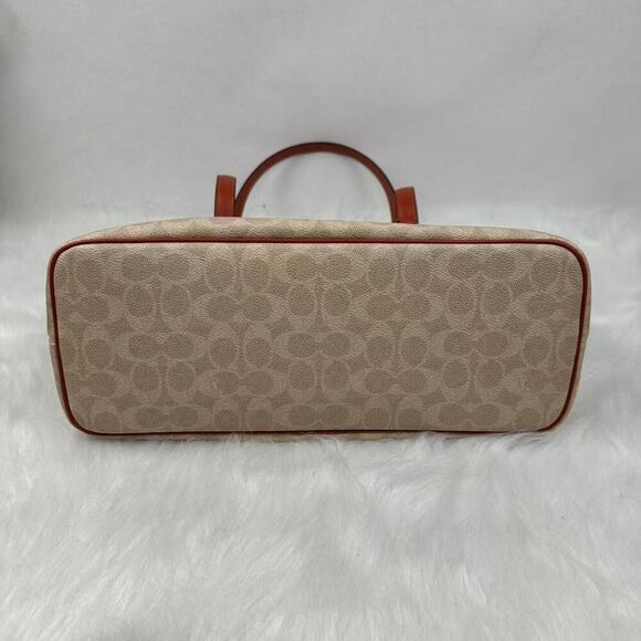 Coach Gallery Tote In Signature Canvas In Sand/Deep Orange CW381 NWT - Picture 11 of 11